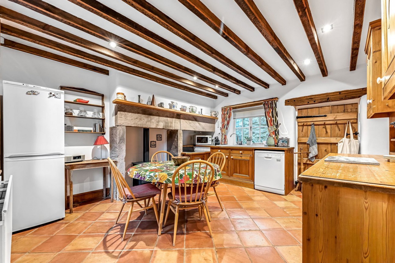 Wharf Cottages, Mill Road, Cromford.