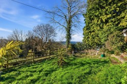Greenaway Lane, Hackney, Matlock
