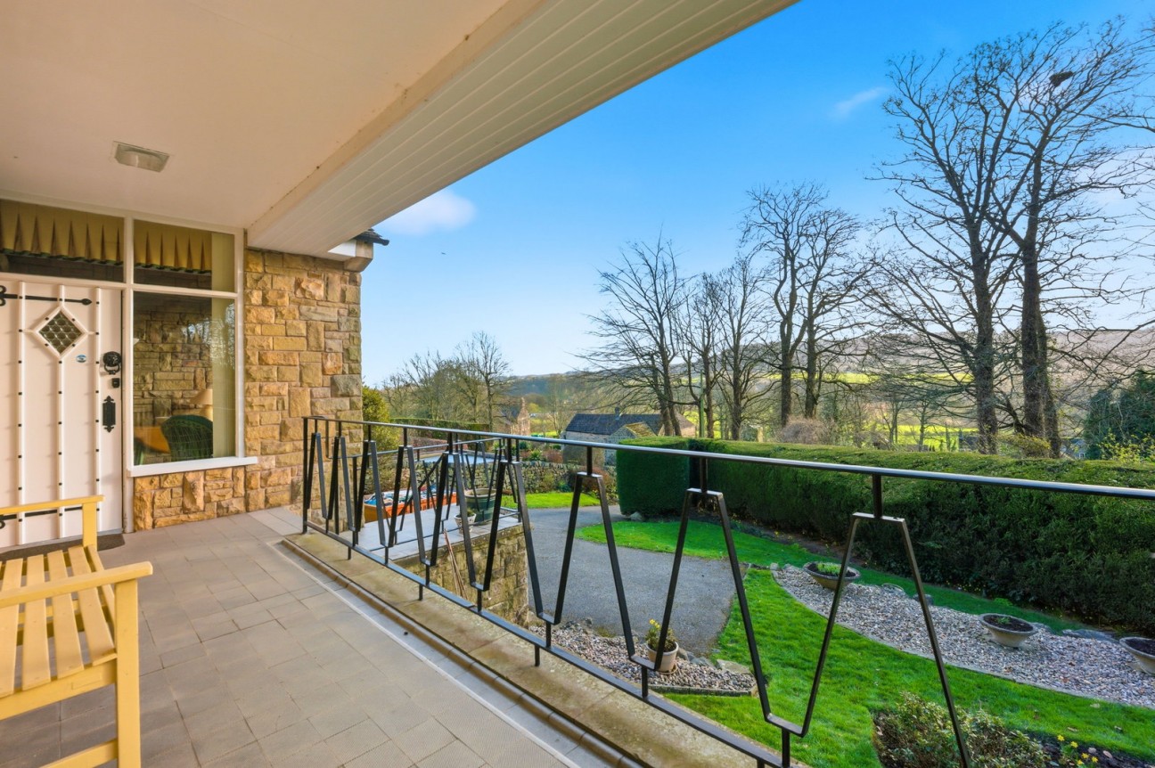 Cripton Lane , Ashover