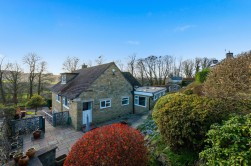 Cripton Lane , Ashover