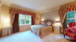 Coombs Road, Bakewell, DE45 1AQ