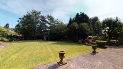 Coombs Road, Bakewell, DE45 1AQ