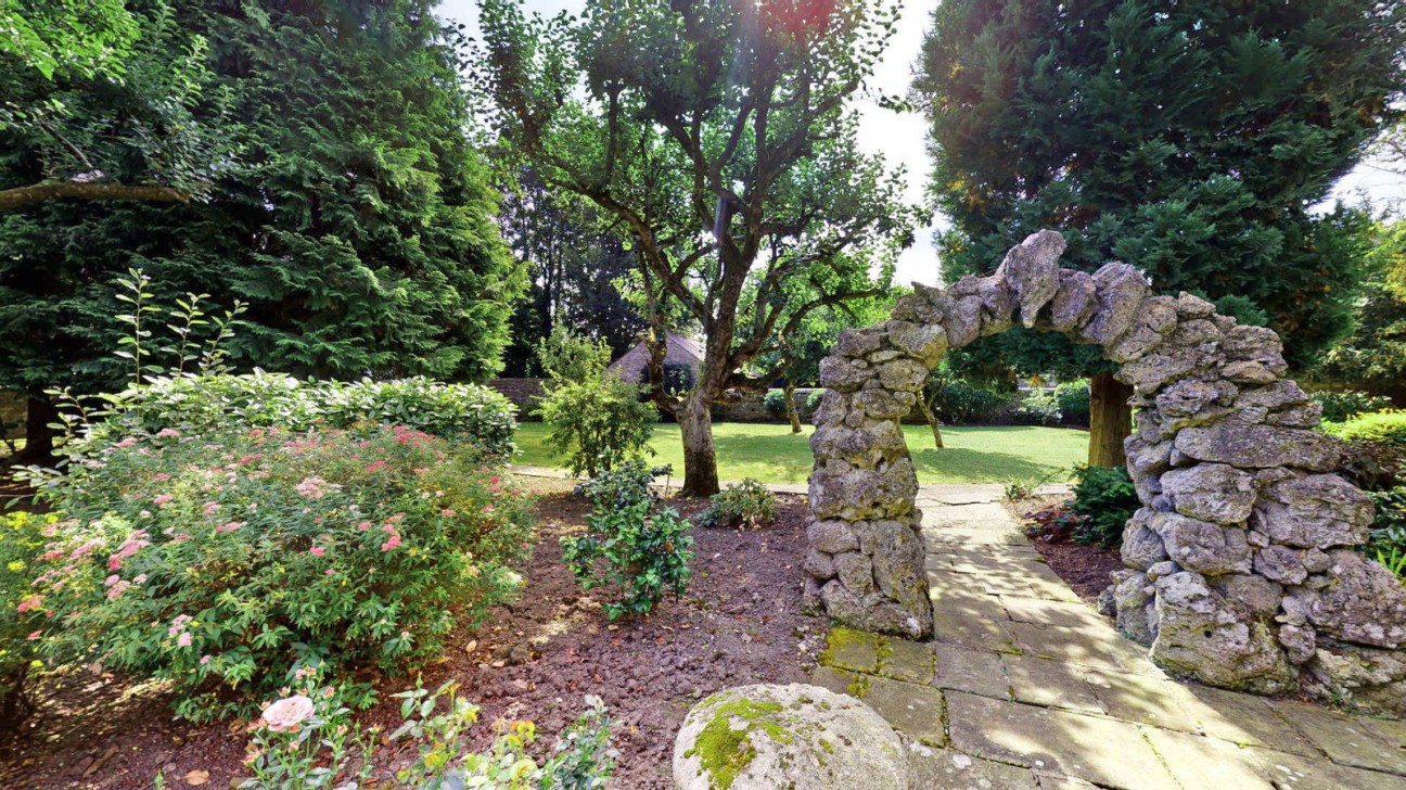 Coombs Road, Bakewell, DE45 1AQ