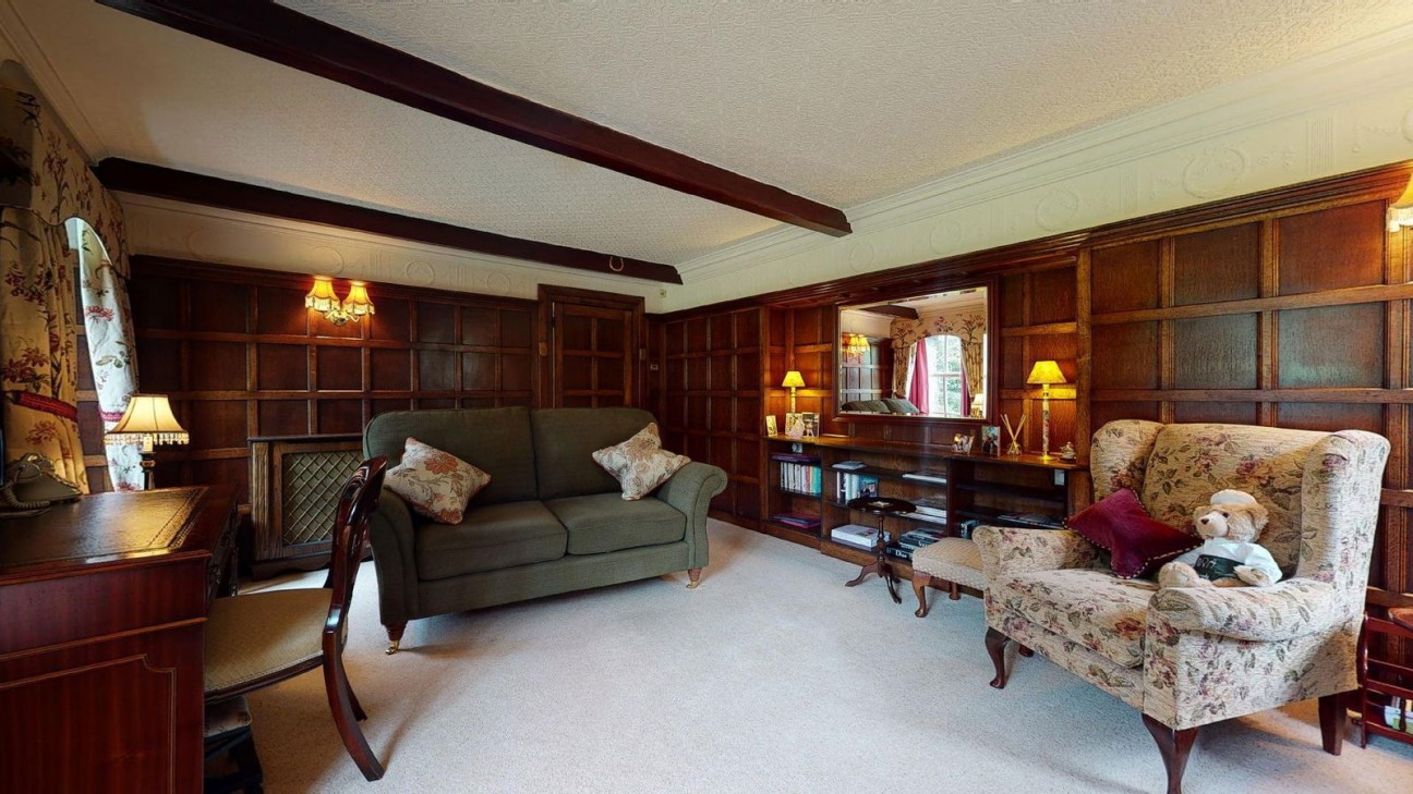 Coombs Road, Bakewell, DE45 1AQ