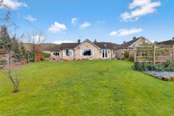 Park Avenue, Darley Dale, DE4 2FX