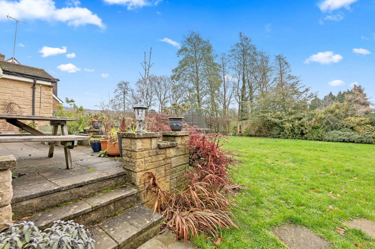 Narrowleys Lane, Ashover, Chesterfield, S45 0AU