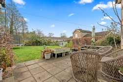 Narrowleys Lane, Ashover, Chesterfield, S45 0AU