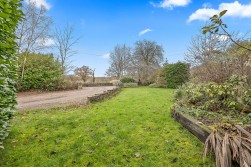 Narrowleys Lane, Ashover, Chesterfield, S45 0AU