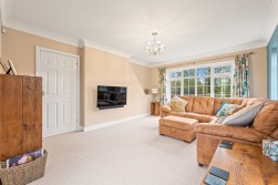 Narrowleys Lane, Ashover, Chesterfield, S45 0AU