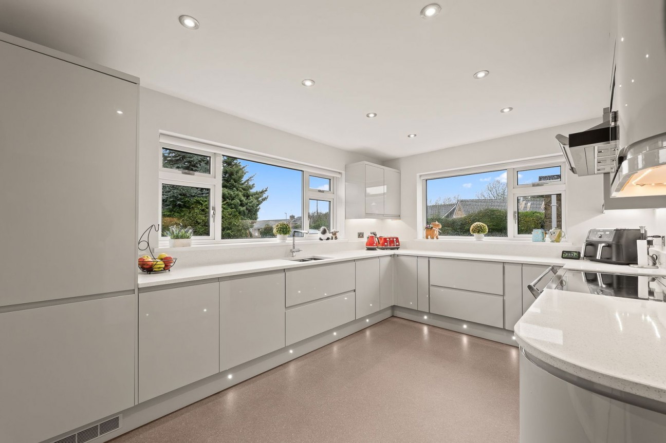 Hayfield Close, Wingerworth, Chesterfield, S42 6QF