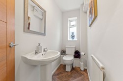 Hayfield Close, Wingerworth, Chesterfield, S42 6QF