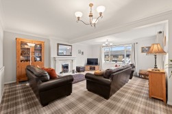 Hayfield Close, Wingerworth, Chesterfield, S42 6QF