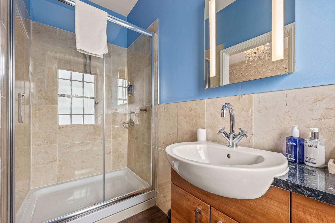 Matlock. C/O Sally Botham Estates, Bank Road.