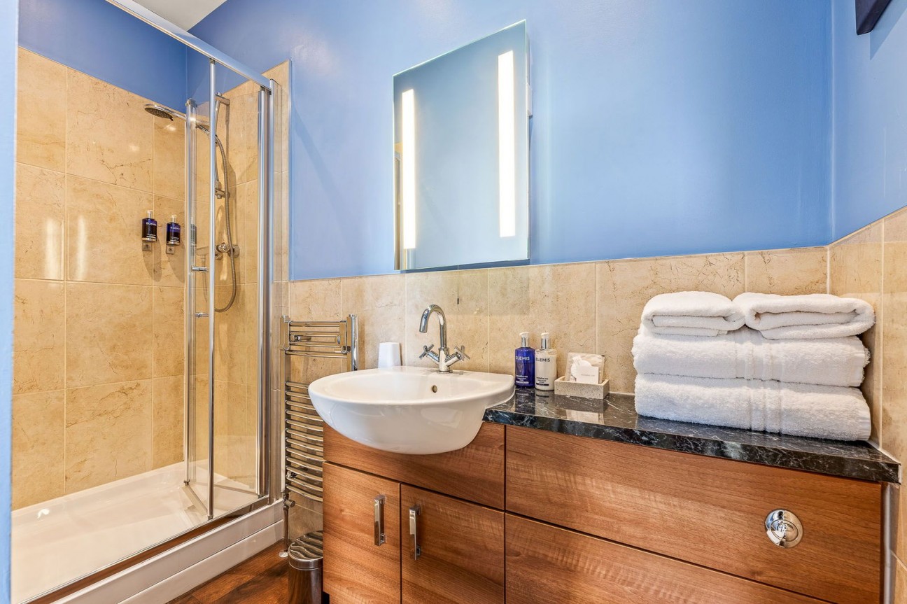 Matlock. C/O Sally Botham Estates, Bank Road.