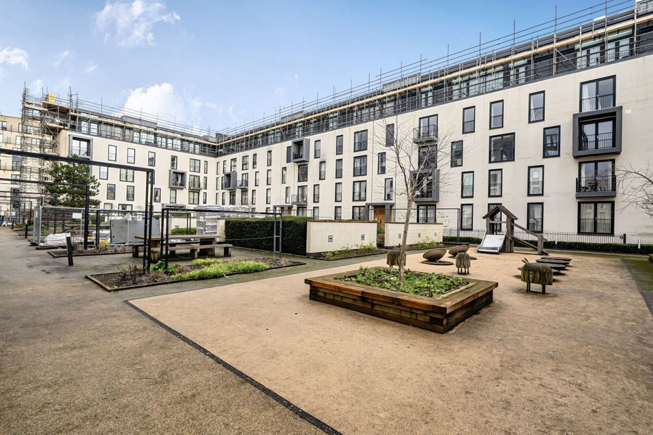 Palladian, Victoria Bridge Road, Bath, BA2 3FJ