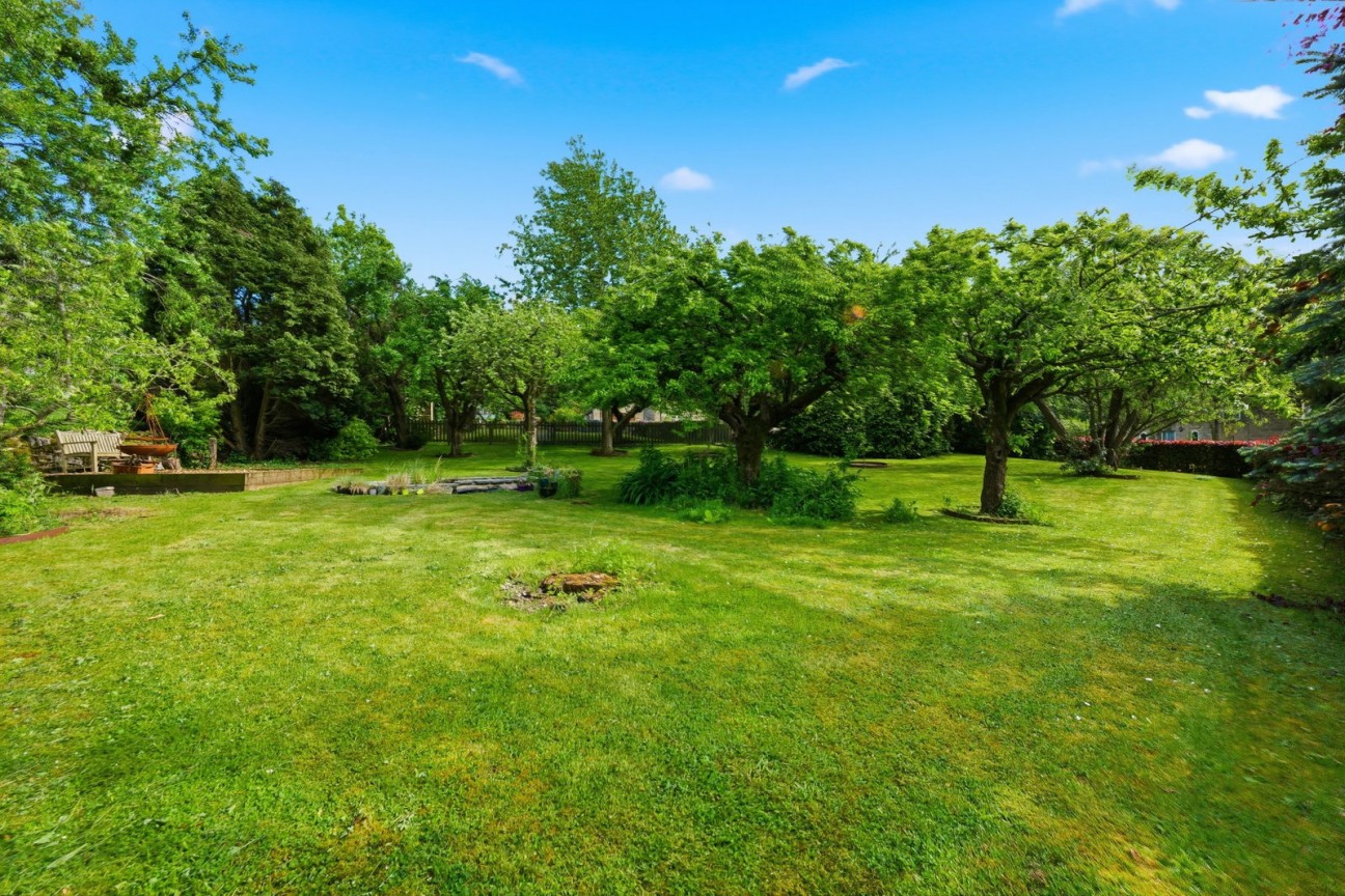 Snitterton, Matlock, DE4 2JG