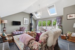 Snitterton, Matlock, DE4 2JG