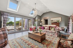Snitterton, Matlock, DE4 2JG