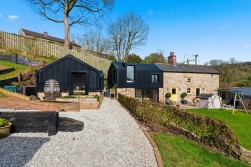 Jetting Street, Fallgate, Ashover.