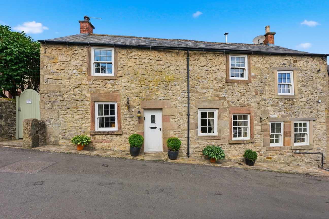 East Bank, Winster, Matlock, DE4 2DT