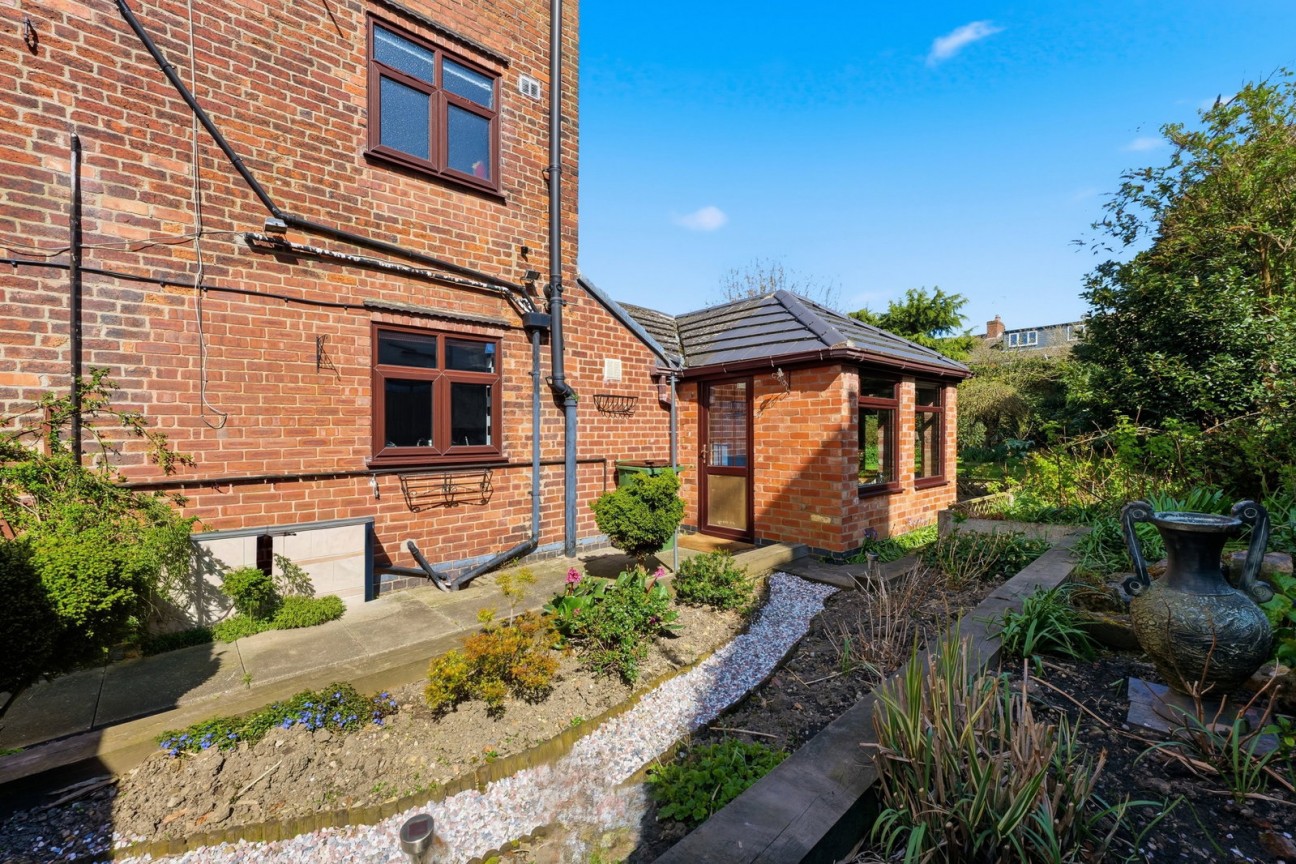 Gladstone Road, Alfreton, DE55 7AW