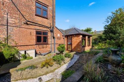 Gladstone Road, Alfreton, DE55 7AW