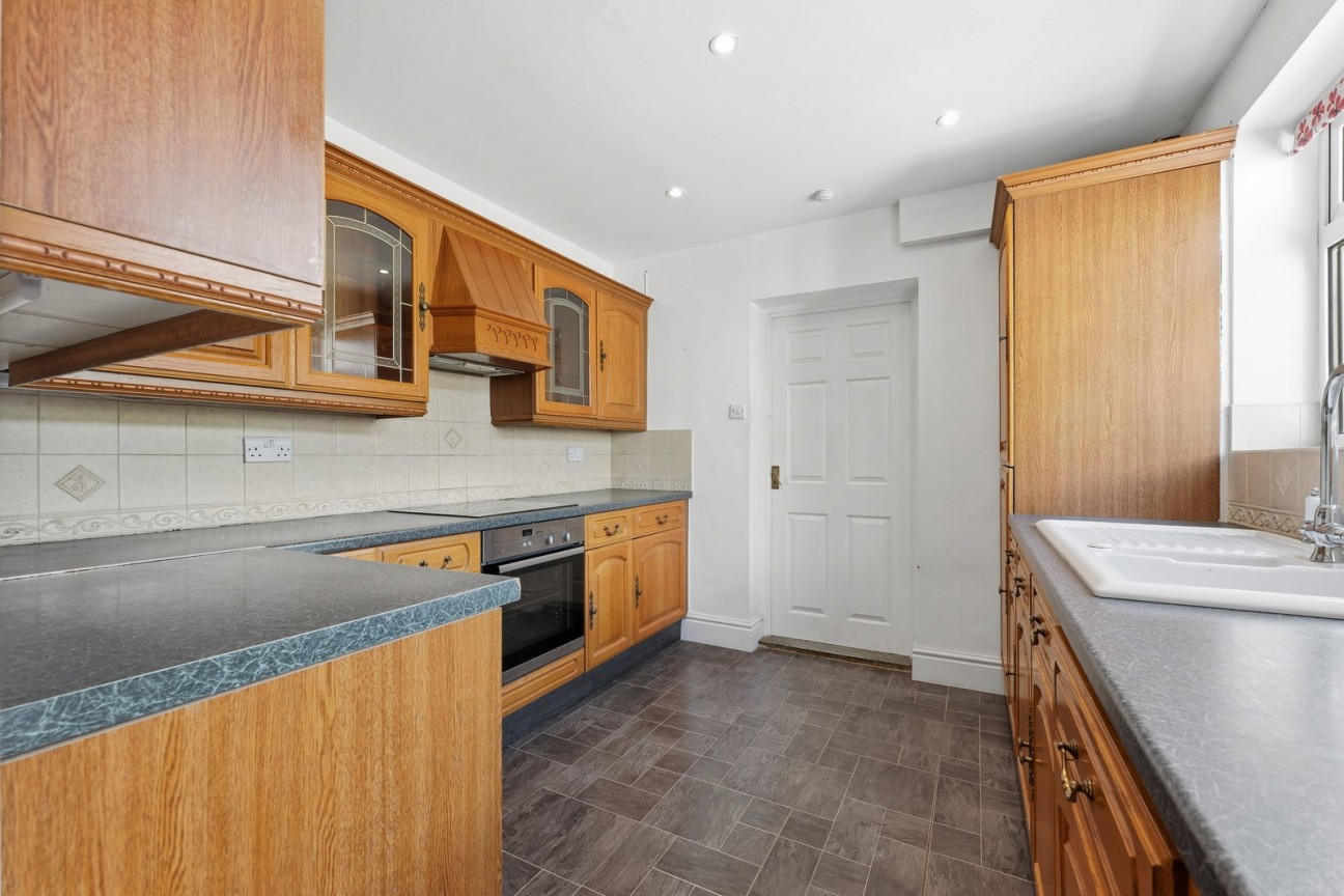 Chesterfield Road, Matlock, DE4 5LE