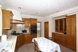 Uppertown, Bonsall, Matlock, DE4 2AW