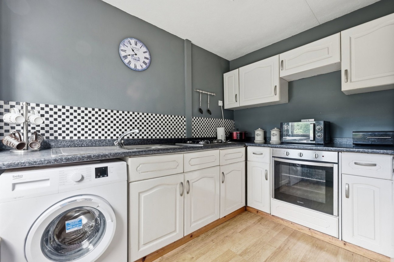 Collingwood Crescent, Matlock, DE4 3TB