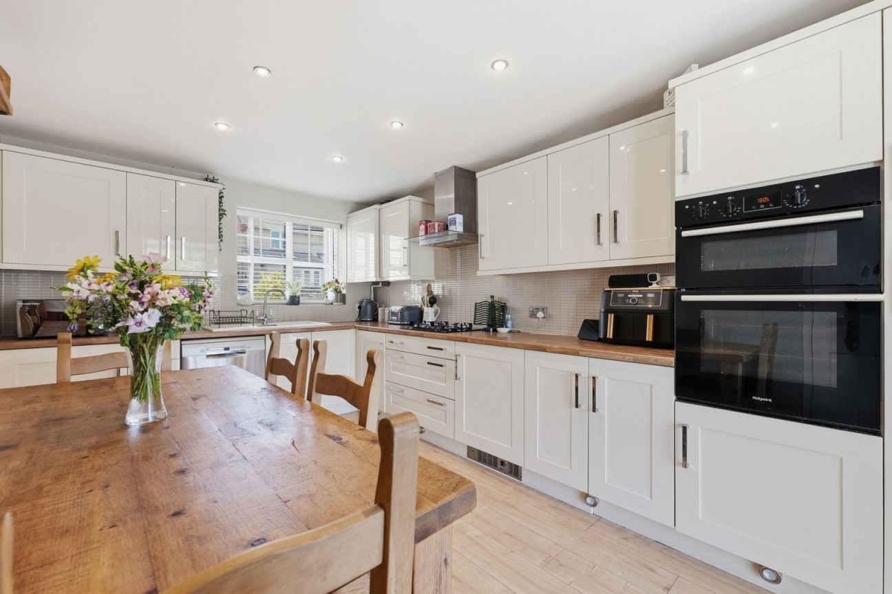 Riverbank, Rowsley, Matlock. DE4 2DY