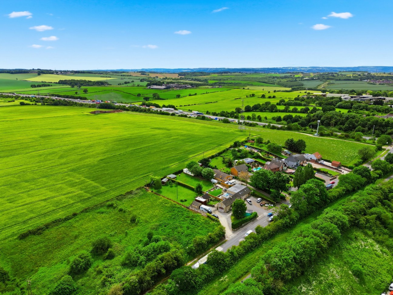 Chesterfield Road, Duckmanton. S44 5HU