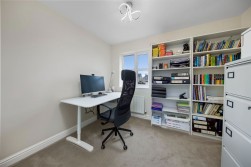 Moor Croft, Matlock, DE4 5LL