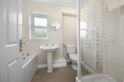 Moor Croft, Matlock, DE4 5LL