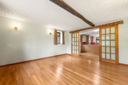 Hodge Lane, Uppertown, Ashover. S45 0JB