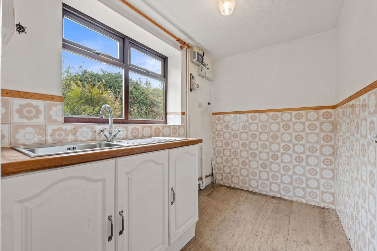 Hodge Lane, Uppertown, Ashover. S45 0JB