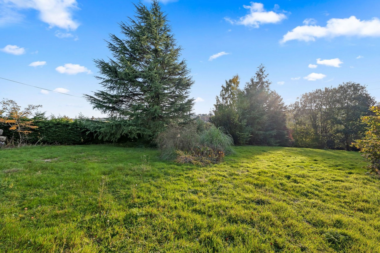 Hodge Lane, Uppertown, Ashover. S45 0JB