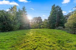 Hodge Lane, Uppertown, Ashover. S45 0JB