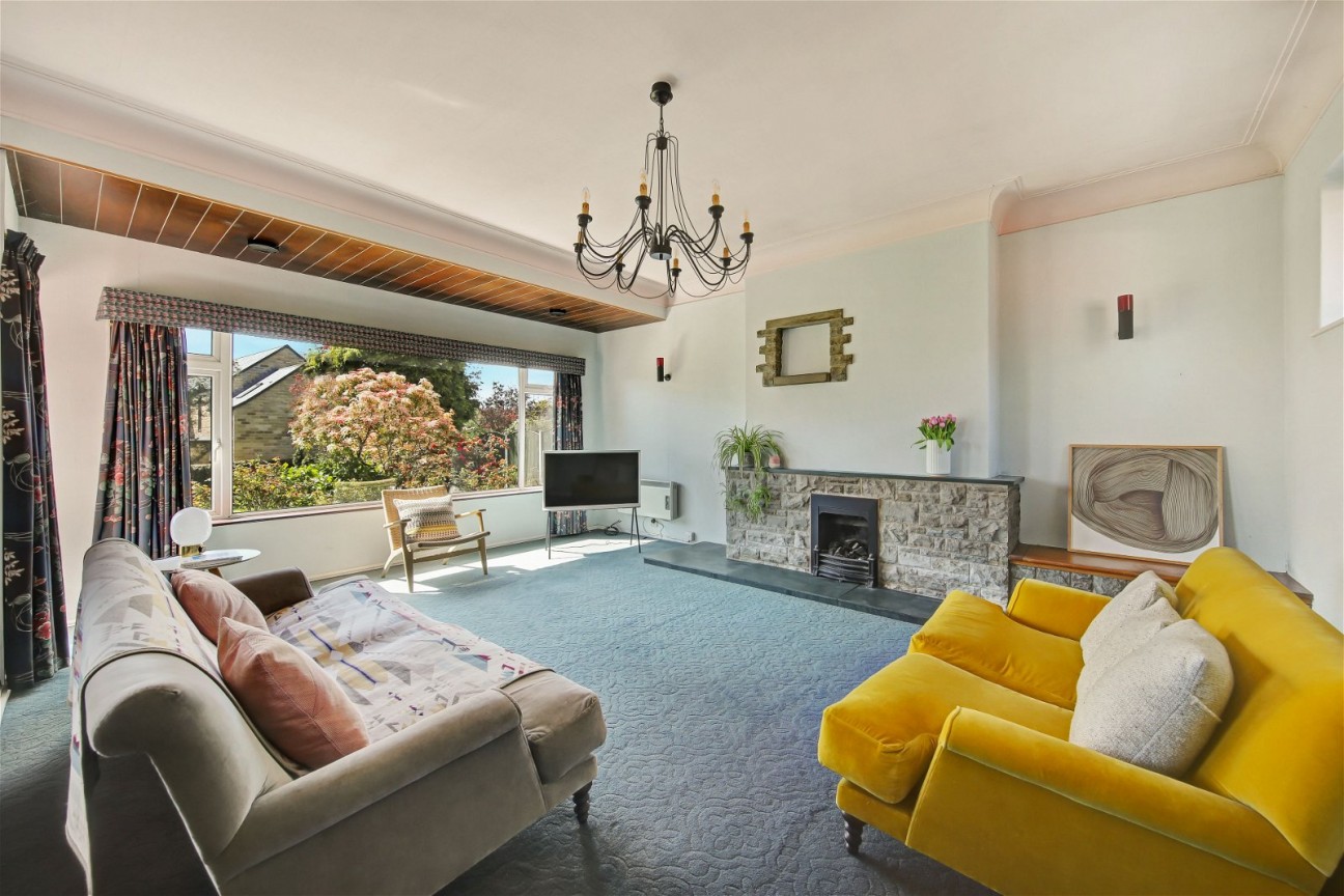 Holymoor Road, Holymoorside.