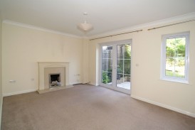 Morledge, Matlock. DE4 3SB