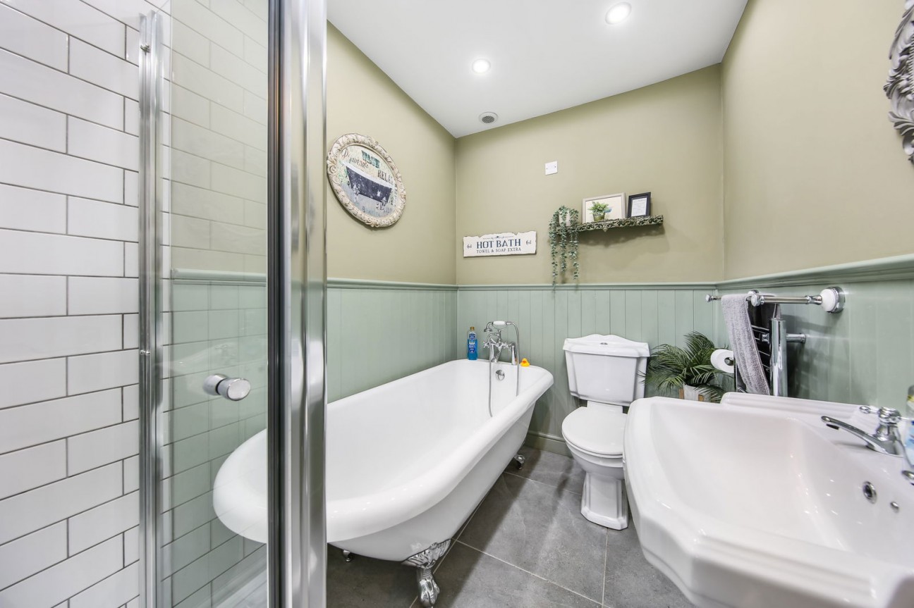 Jackson Road, Matlock. DE4 3JQ