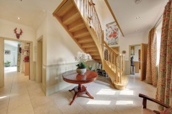 Holymoor Road, Holymoorside. S42 7DU