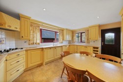 Yew Tree Close, Ashover. S45 0BP