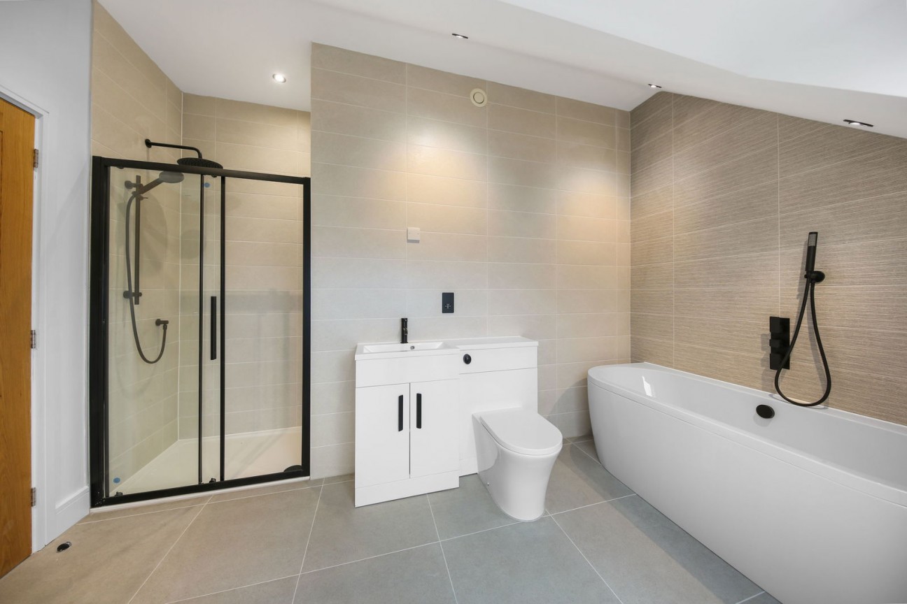 Central Drive, Chesterfield, S42 6QJ