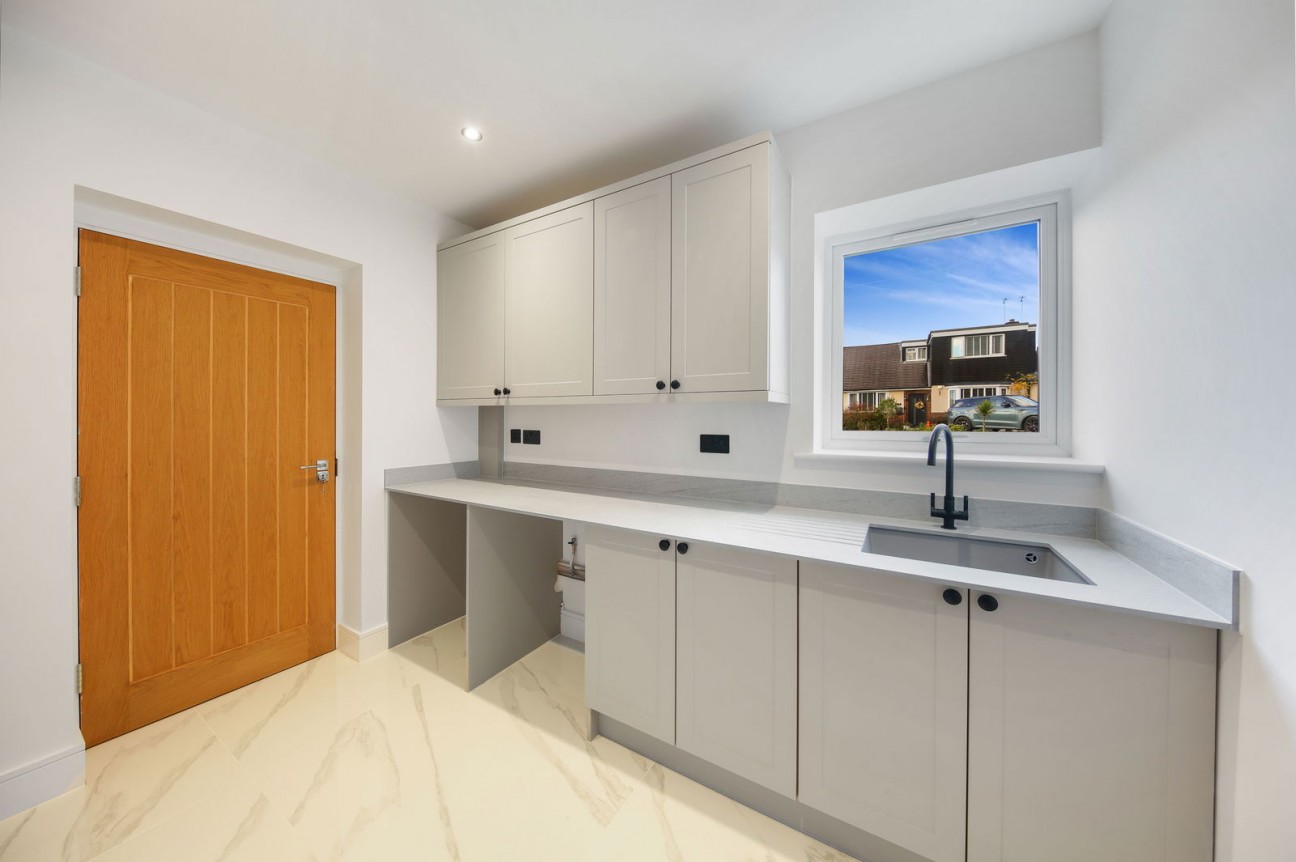 Central Drive, Chesterfield, S42 6QJ