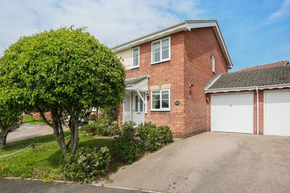 Clover Way, Portslade, BN41