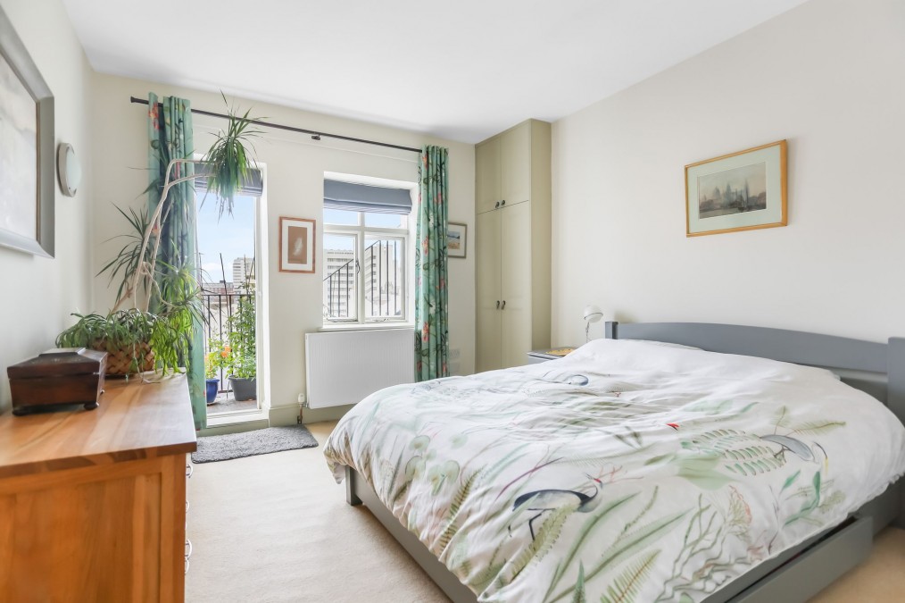 Brunswick Square, Hove, BN3