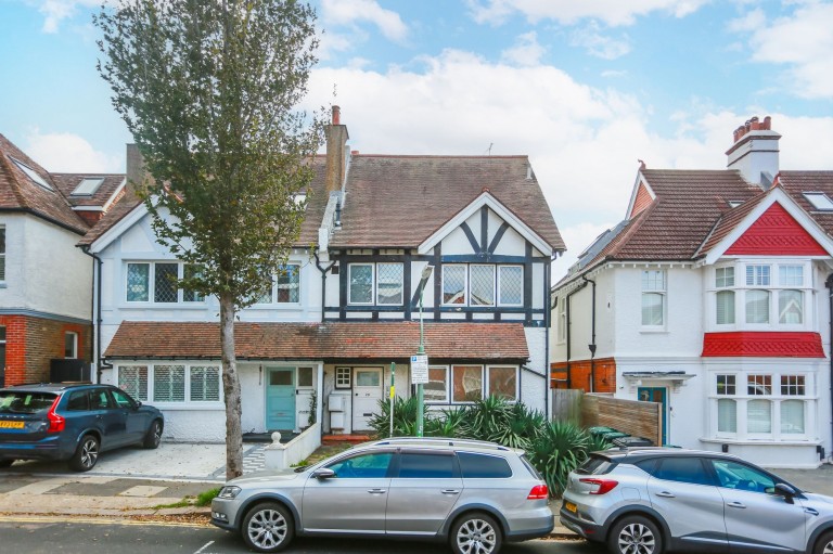 Bigwood Avenue, Hove, BN3