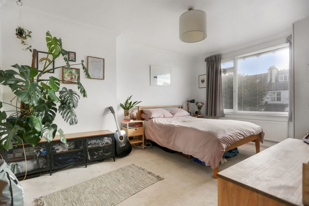 Bigwood Avenue, Hove, BN3