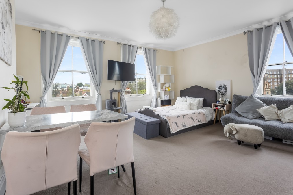 Lansdowne Place, Hove, BN3
