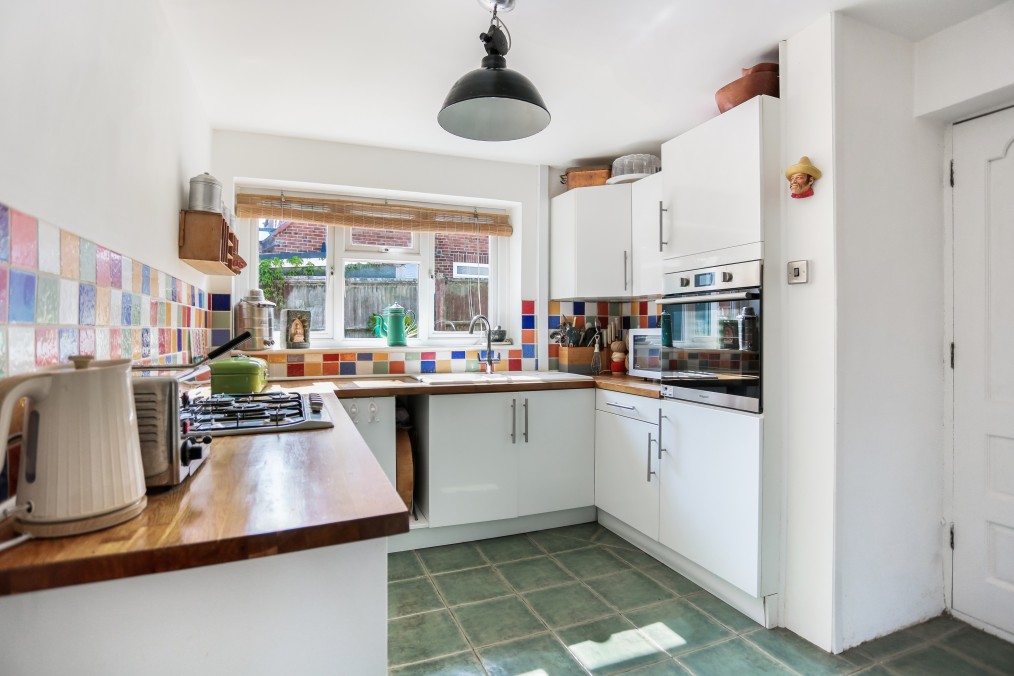 Mile Oak Road, Portslade, BN41